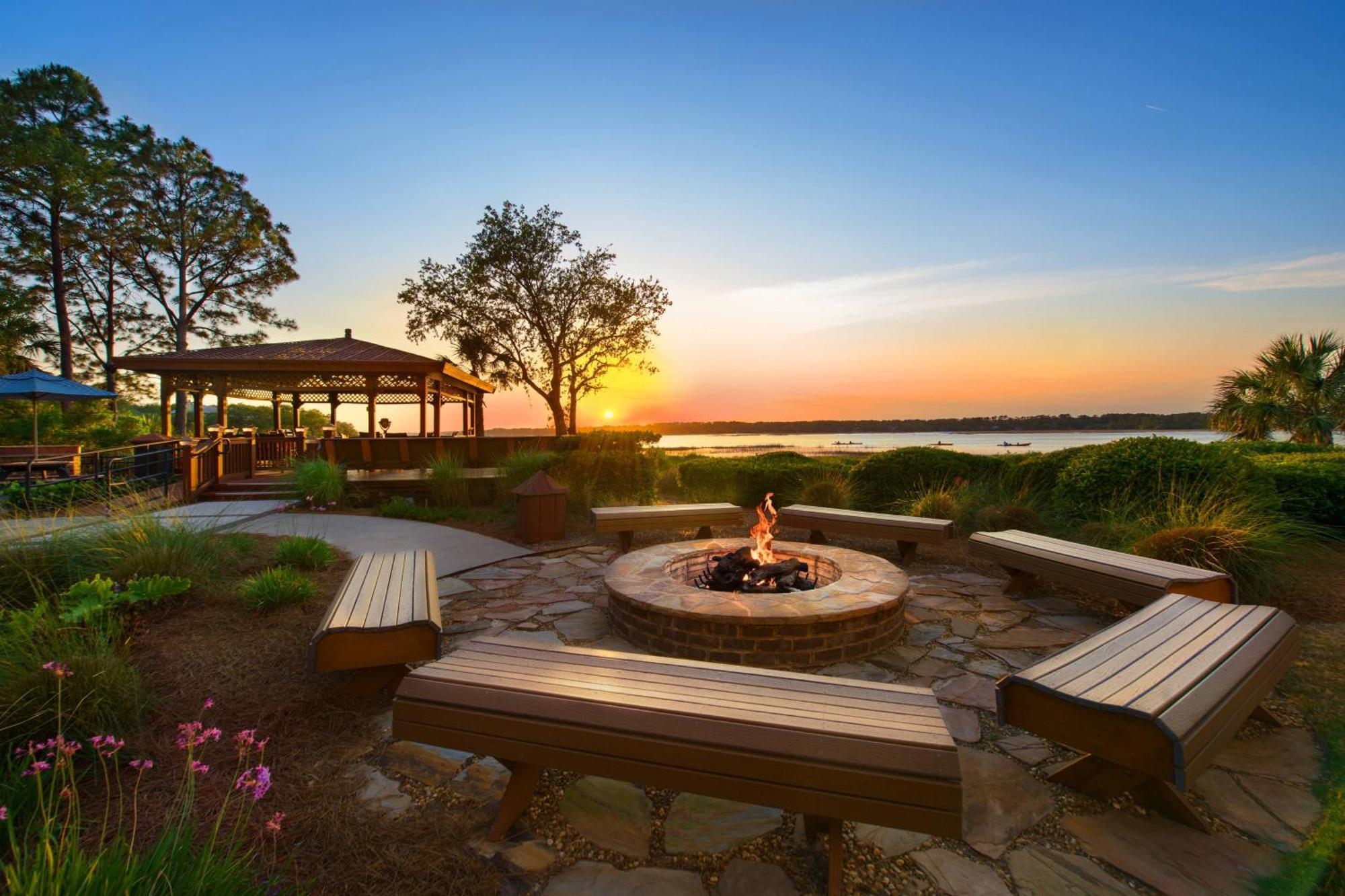 Marriott'S Harbour Point And Sunset Pointe At Shelter Cove Hotel Hilton Head Island Exterior photo