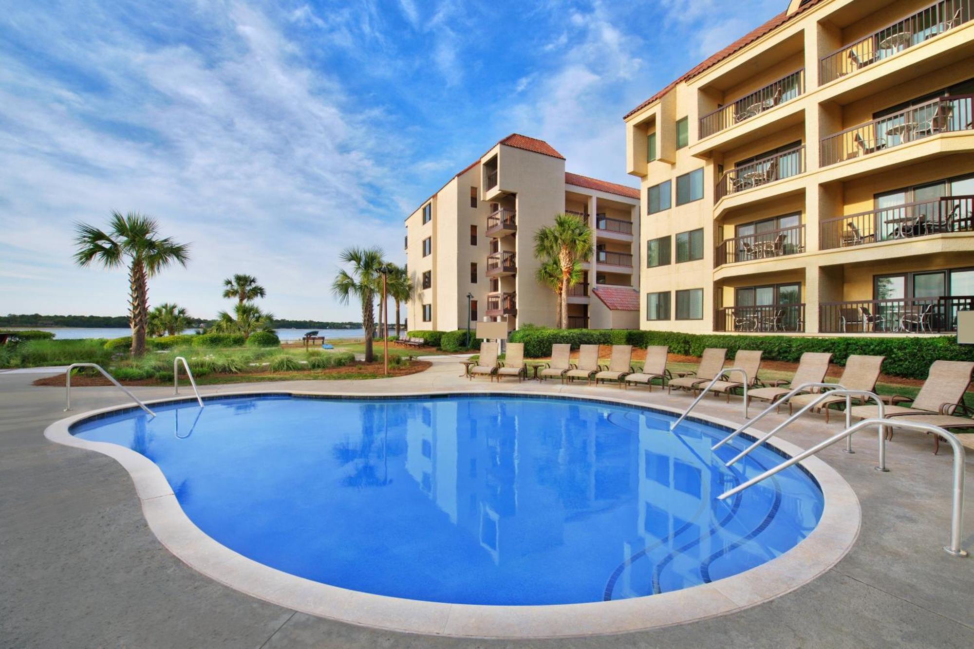 Marriott'S Harbour Point And Sunset Pointe At Shelter Cove Hotel Hilton Head Island Exterior photo