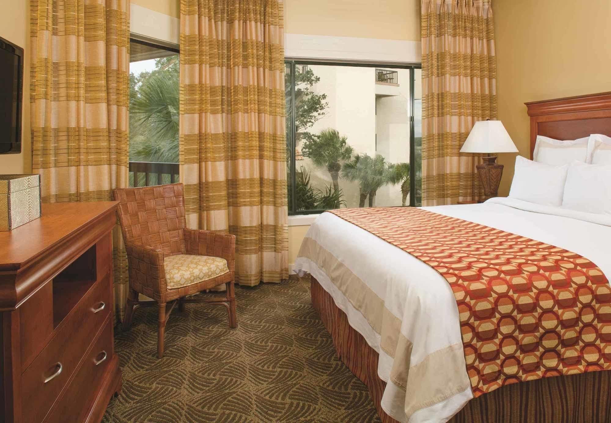 Marriott'S Harbour Point And Sunset Pointe At Shelter Cove Hotel Hilton Head Island Exterior photo